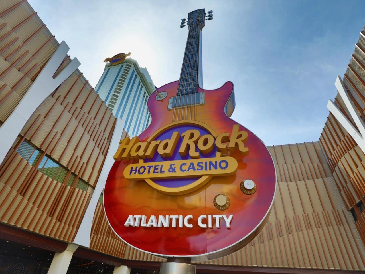 Madison Hotel Boardwalk Atlantic City Exterior photo